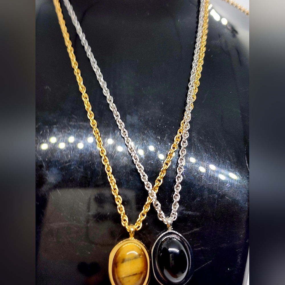 Elegant Gold and Silver Pendant Necklace Set